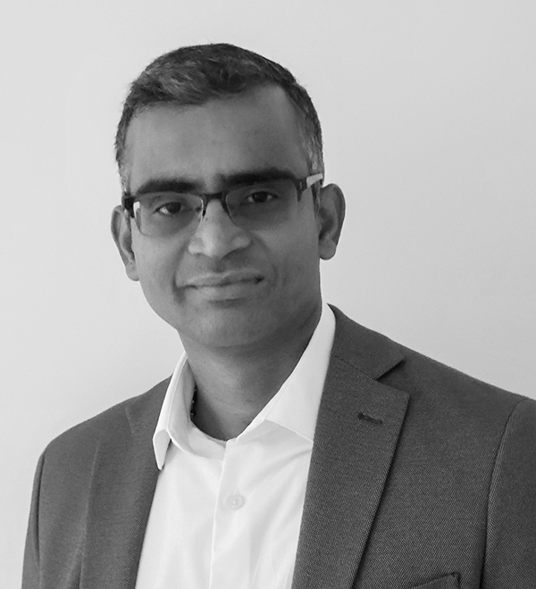 Venkat Krishnamurthy Headshot